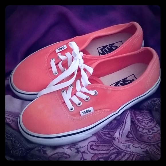 Vans Shoes - PEACH VANS 6.5